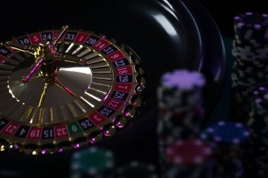 indobola77 Dasar Number bet confirmation screen on mobile showing stake and potential winnings
